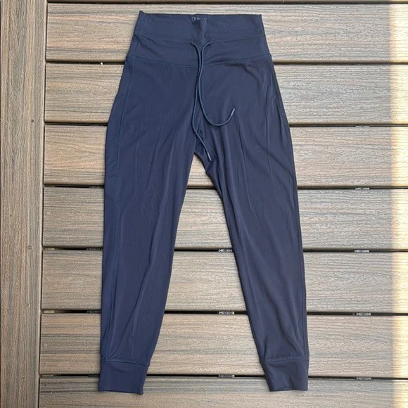 Quince Ultra-form Tie-Waist High Rise Leggings - Picture 2 of 6